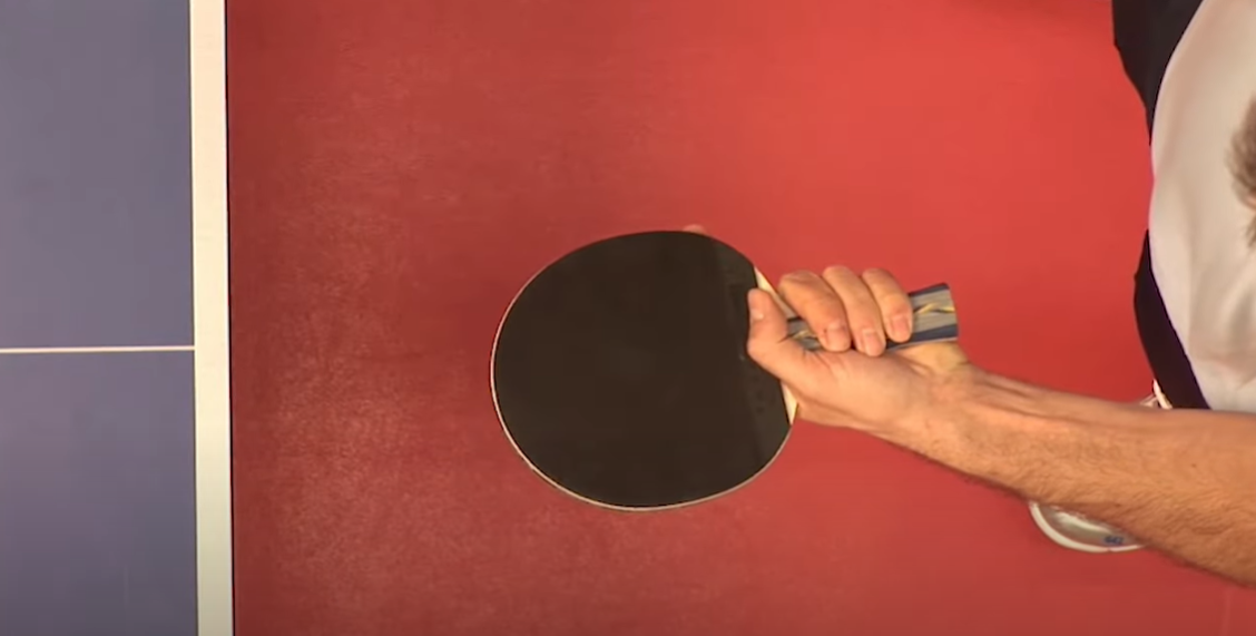 Prise en main raquette de ping-pong pour servir