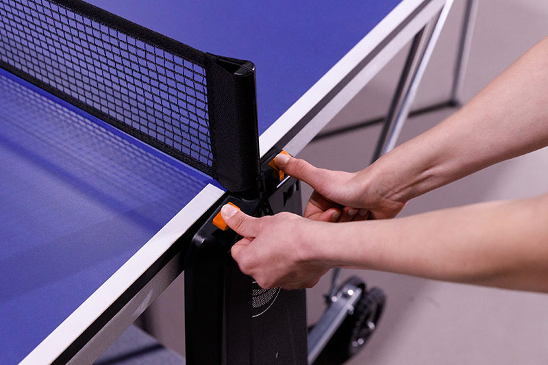 locking system Cornilleau challenger indoor table tennis table
